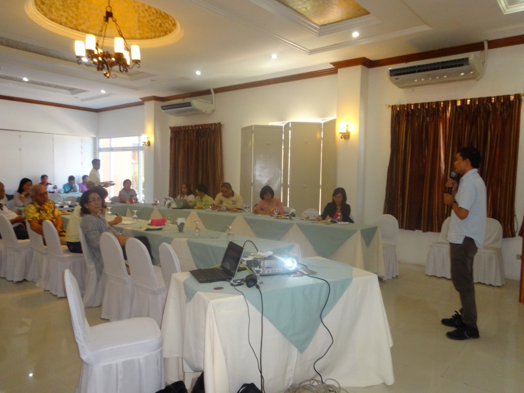 Project Support Office (PSO) Luzon B Director Shandy M. Hubilla provides the RPAB an overview of PRDP as well as updates regarding its accomplishments and status of implementation in Bicol as of April 2015.