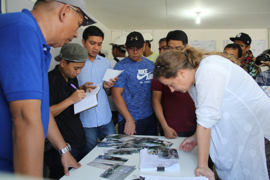 The World Bank team headed by Lead Agriculture Economist and Task Team Leader Frauke Jungbluth (in white), conducts an ocular inspection to the Rehabilitation/Improvement of Pistola-Tablon Road with 3 Units Bridges in Oas, Albay to assess the I-BUILD sub-project’s implementation on the ground. (Photo Credit: Eduardo D. Collantes Jr.)