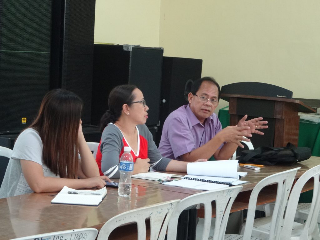 PhilMech Bioprocess Engineering Division Chief Ofero A. Capariño (3rd from left) clarifies CBSUA’s initial findings on the feasibility of village level coconut water processing system during a project meeting held on September 22, 2016 in Pili, Camarines Sur. 