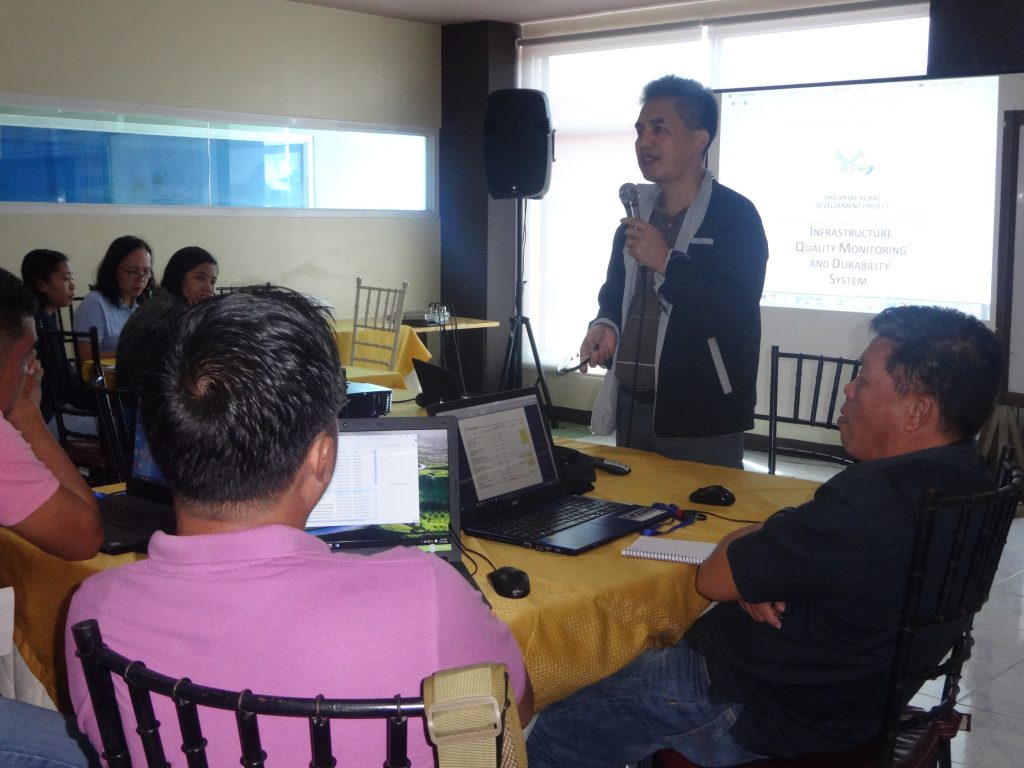 NPCO I-BUILD Alternate Component Head Ericson Mammag provides an overview of the Infrastructure Quality Monitoring and Durability System (IQMDS) during the Training on Infrastructure Quality Monitoring and Durability System (IQMDS) held on October 17-21, 2016 in Legazpi City, Albay.  